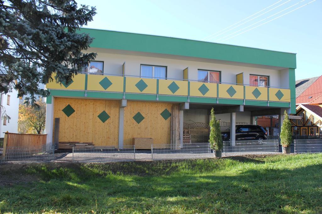 Gasthof Zum Mohrn Oberwoelz Stadt Eksteriør billede